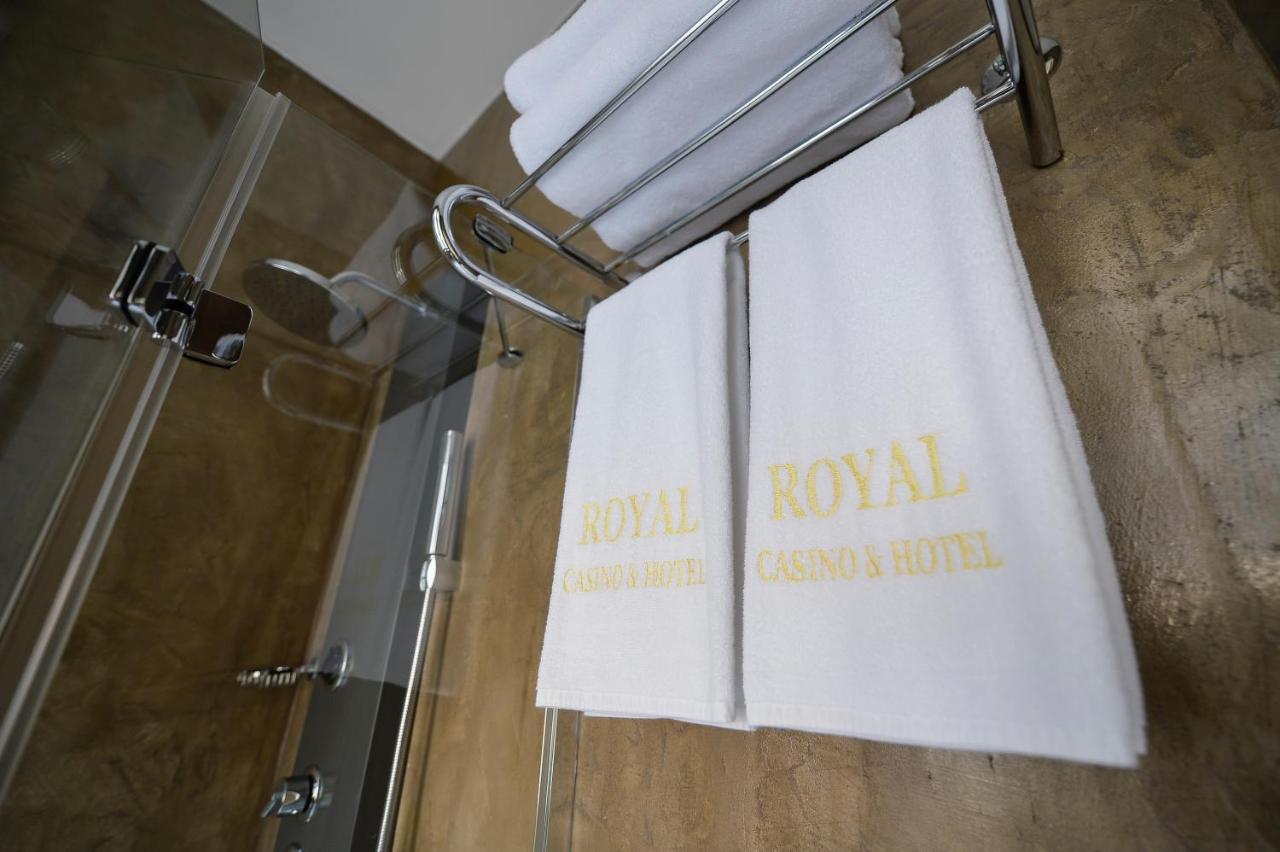 Royal Casino & Hotel Батумі Екстер'єр фото