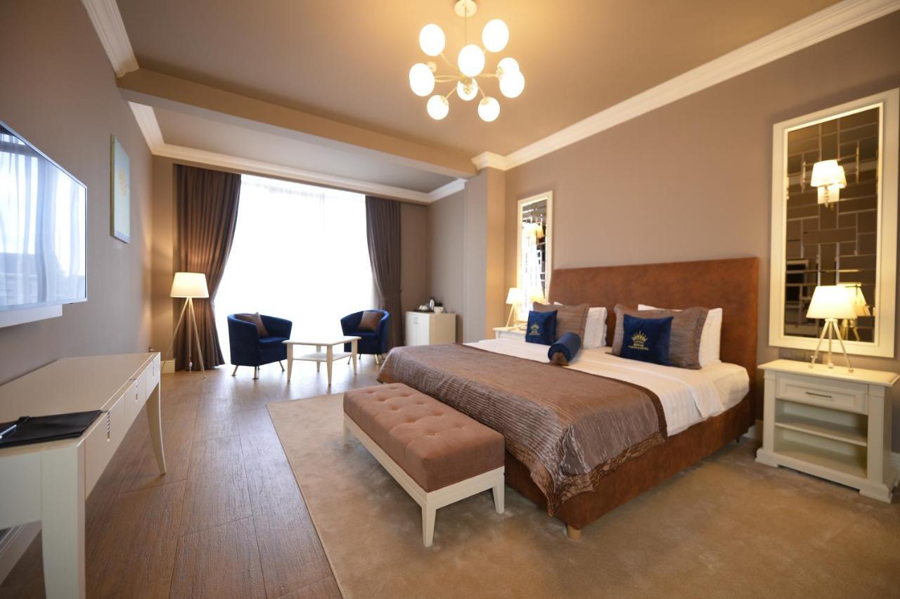 Royal Casino & Hotel Батумі Екстер'єр фото