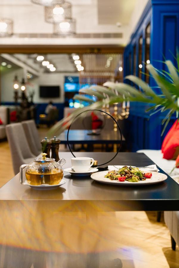 Royal Casino & Hotel Батумі Екстер'єр фото